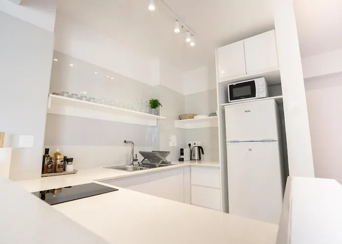 アパート Byzantium Breeze 2b, Pool, Center パ フォス