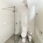 Byzantium Breeze 2b, Pool, Center Apartment *