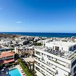 Byzantium Breeze 2b, Pool, Center Apartman *