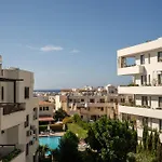 Apartman Byzantium Breeze 2b, Pool, Center *