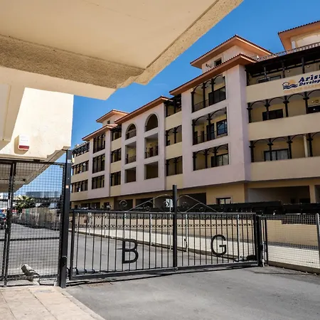 Byzantium Breeze 2b, Pool, Center Apartament