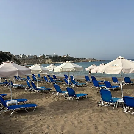 Byzantium Breeze 2b, Pool, Center *