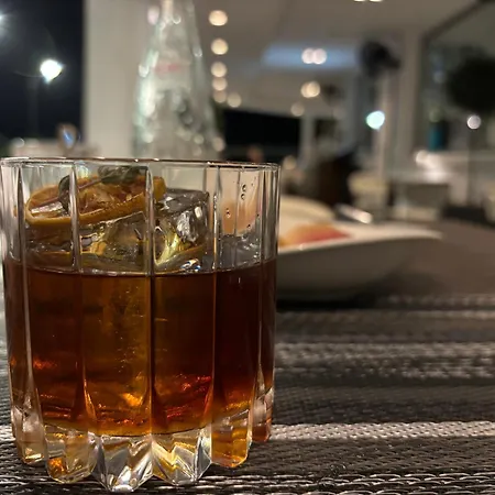 Διαμέρισμα Byzantium Breeze 2b, Pool, Center Πάφος