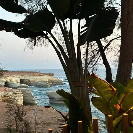 Byzantium Breeze 2b, Pool, Center * Πάφος